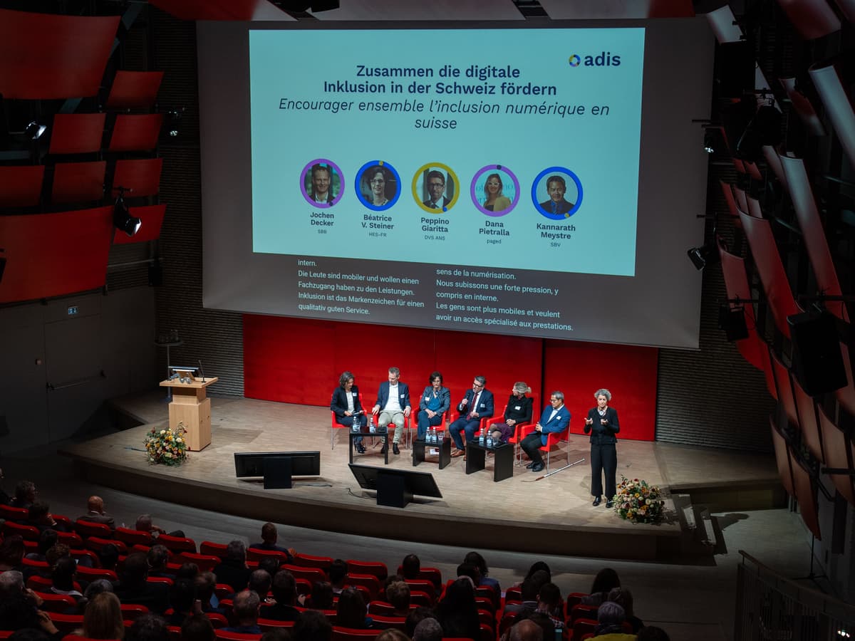 Podiumsdiskussion im Auditorium