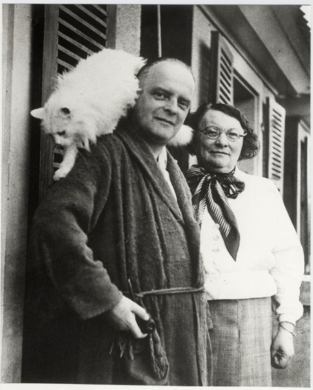 Paul und Lily Klee mit Katze Bimbo 1935